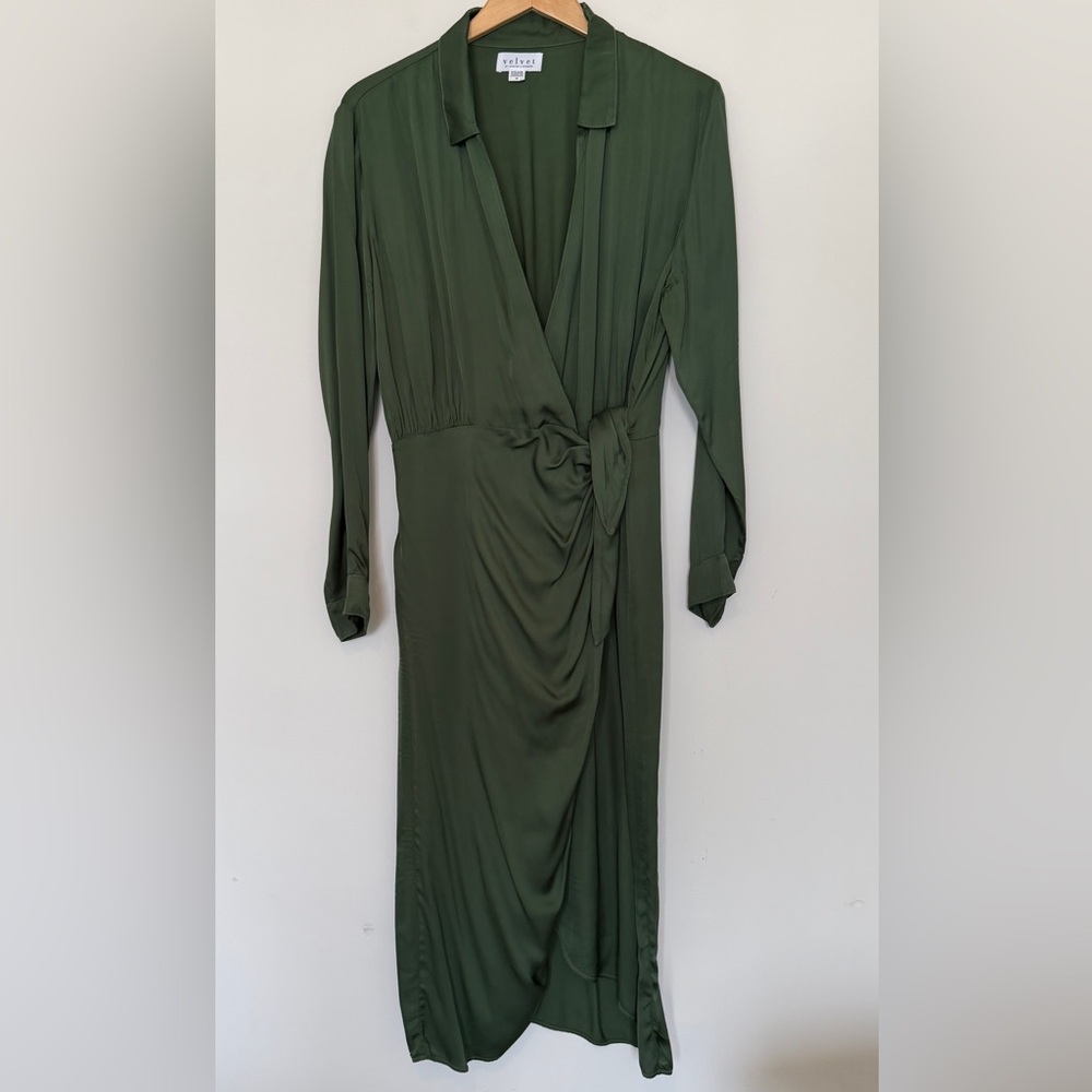 Velvet by Graham & Spencer Green Wrap Dress - Picture 5 of 8